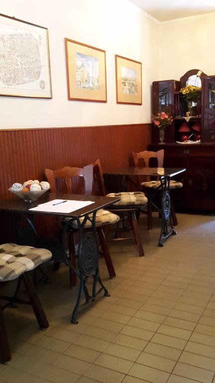 Berg Toboz Panzio Hotel Pécs Eksteriør billede